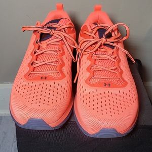 Under Armour HOVR Turbulence